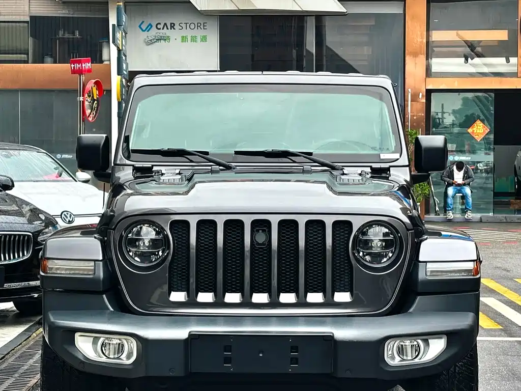Jeep Wrangler — фото 2