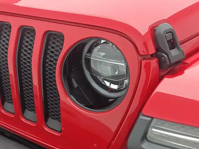 Jeep Wrangler — фото 11