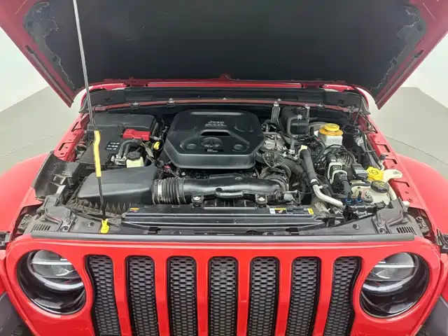 Jeep Wrangler — фото 14