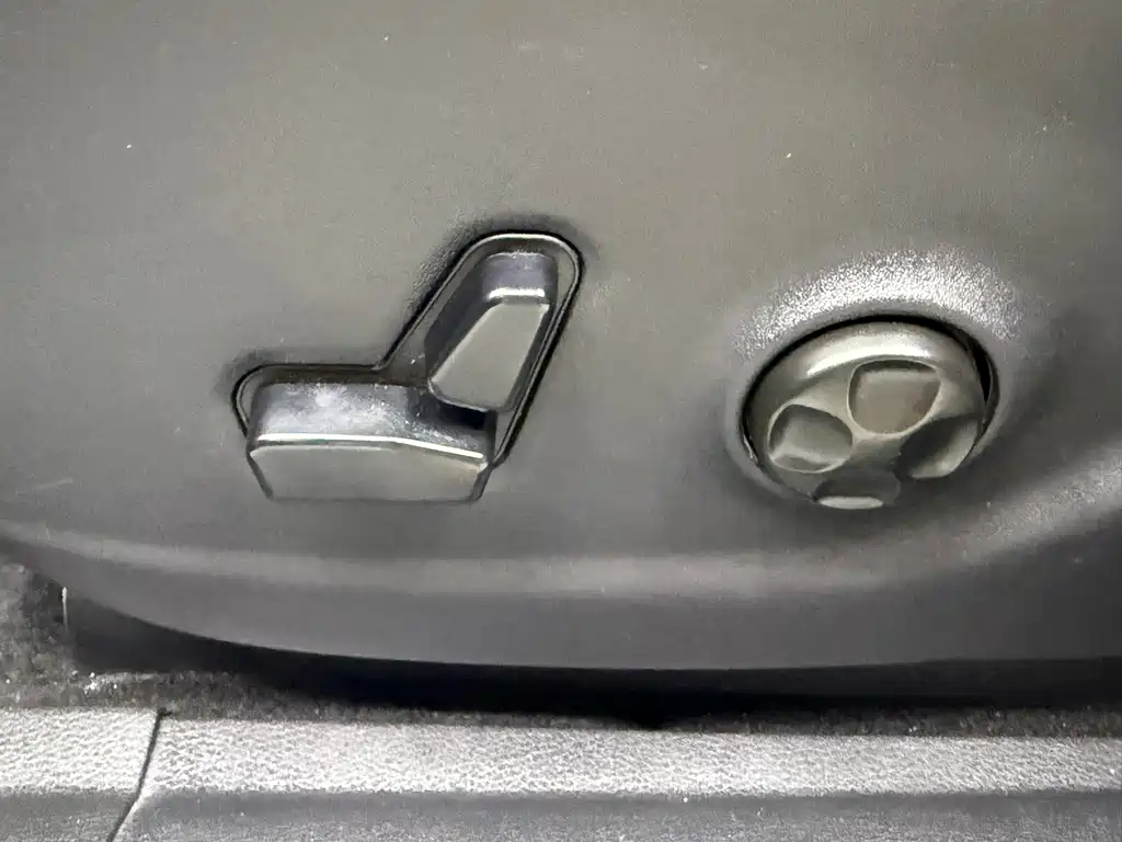 Jeep Cherokee — фото 18