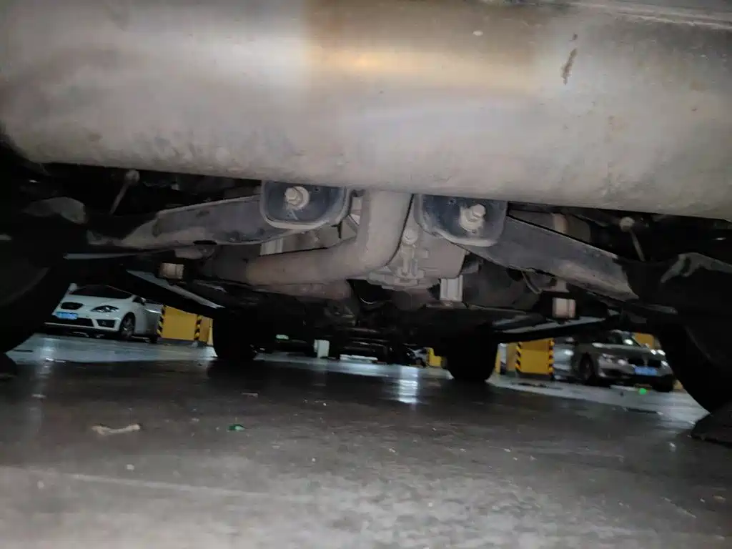 Jeep Cherokee — фото 23