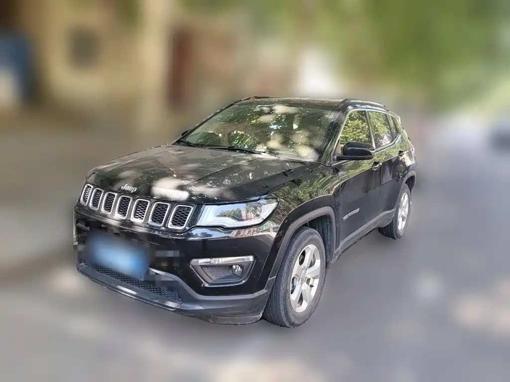 Jeep Compass — фото 2