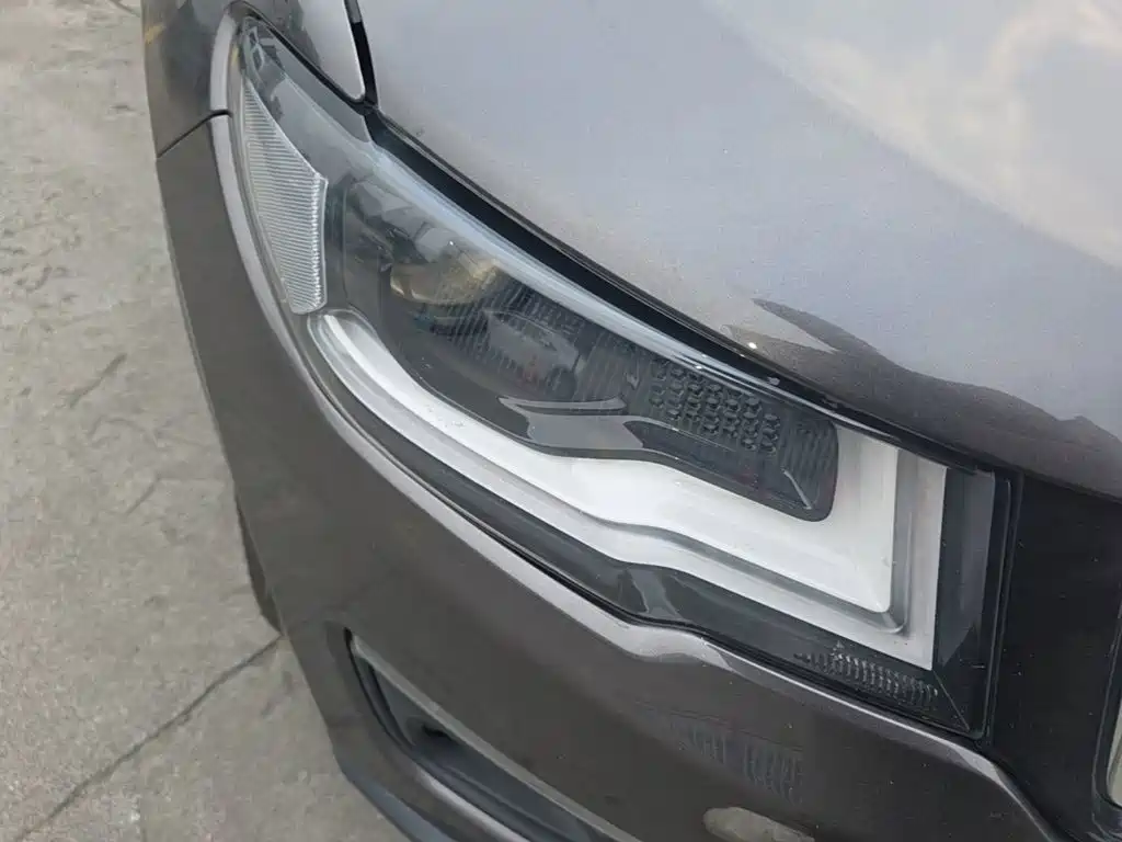 Jeep Compass — фото 11