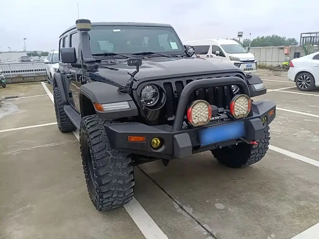 Jeep Wrangler — фото 4