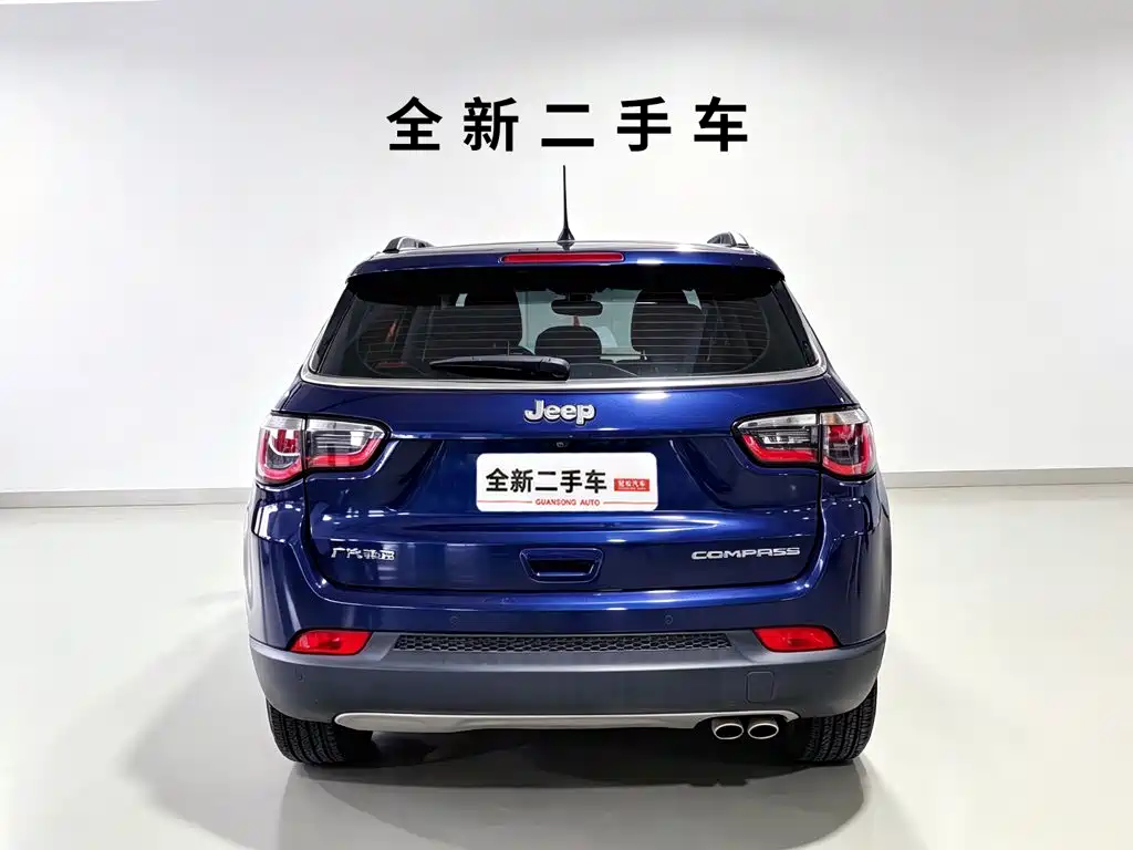 Jeep Compass — фото 5
