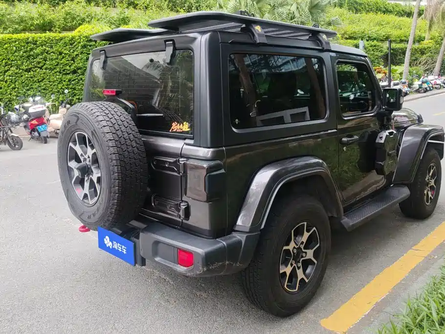 Jeep Wrangler — фото 3