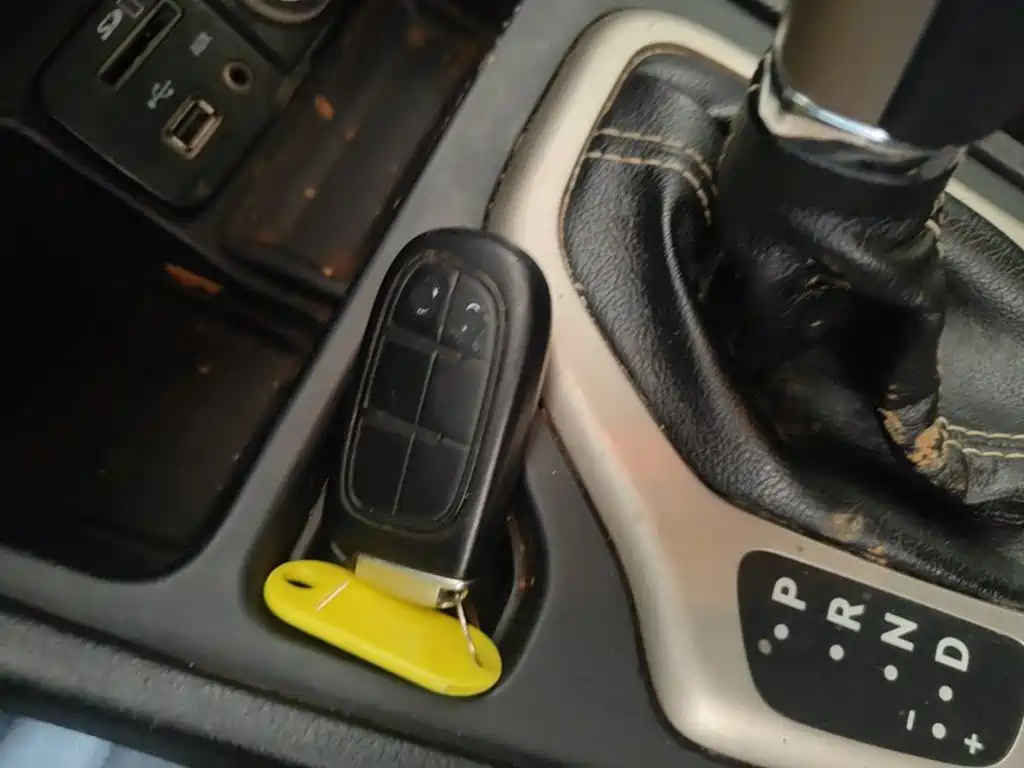 Jeep Cherokee — фото 9
