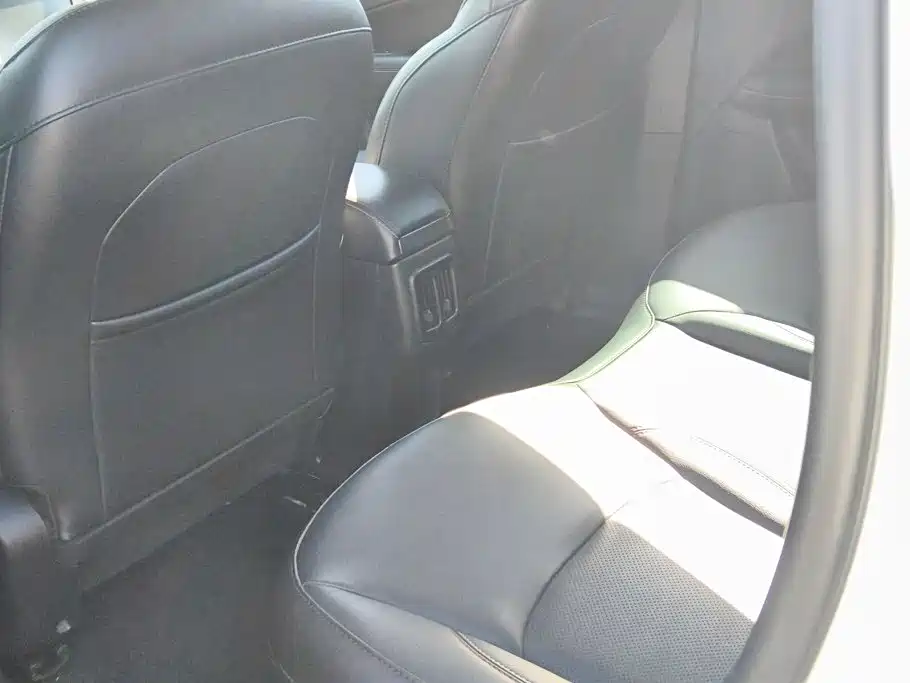 Jeep Compass — фото 11