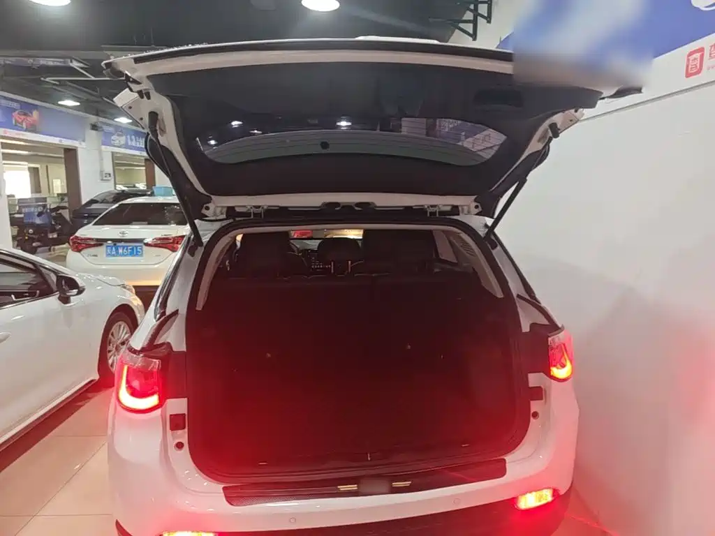 Jeep Compass — фото 19