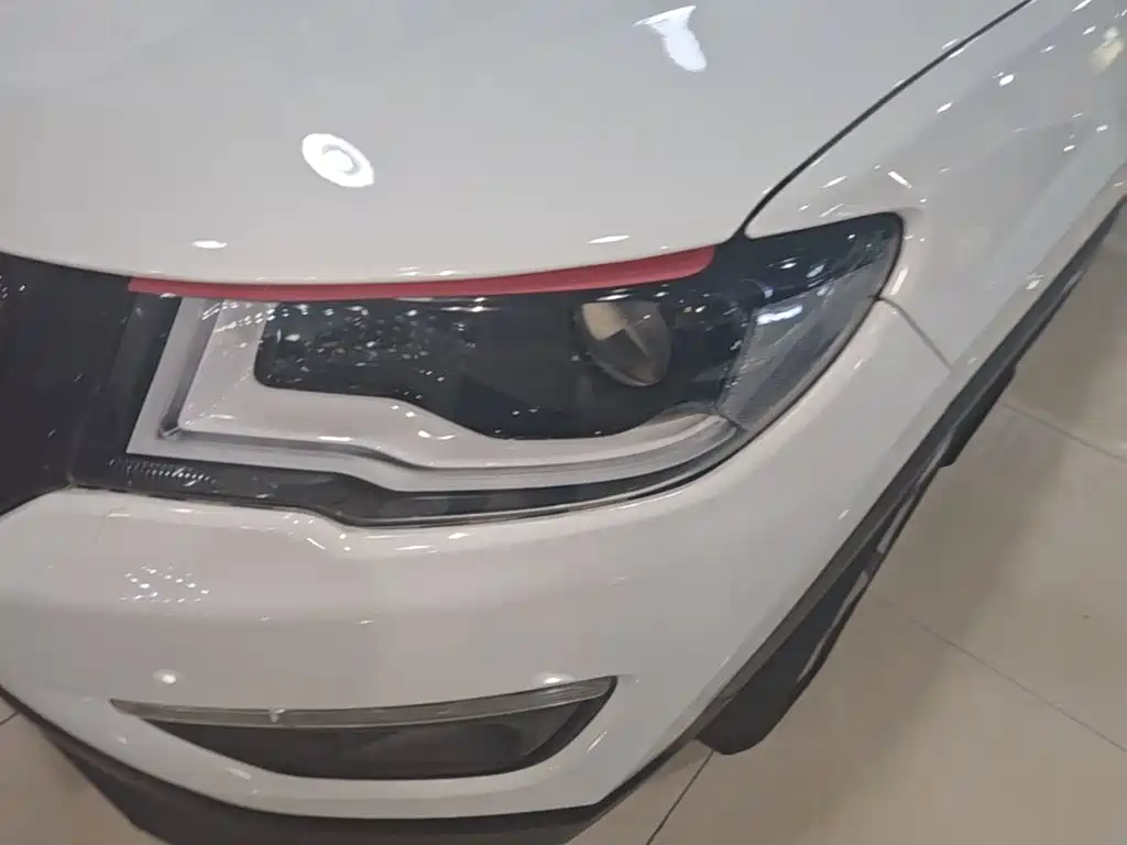 Jeep Compass — фото 24