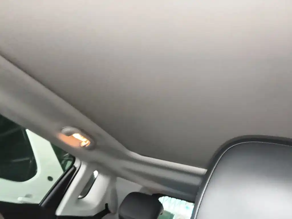 Jeep Compass — фото 18