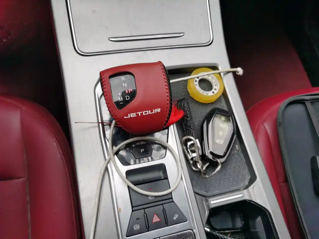Jetour X70 PLUS — фото 10