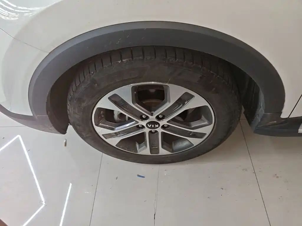Kia Sportage — фото 23