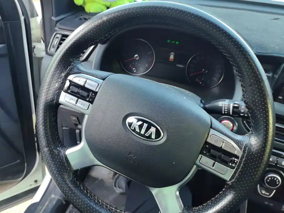 Kia KX7 — фото 15