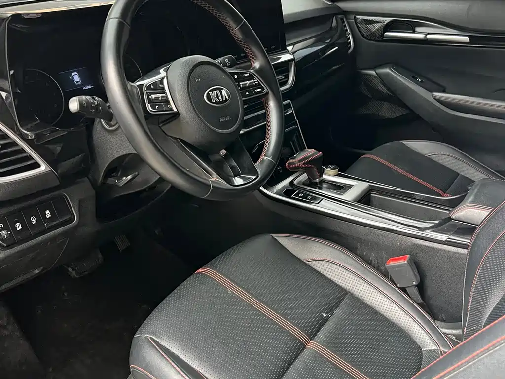 Kia KX3 — фото 4