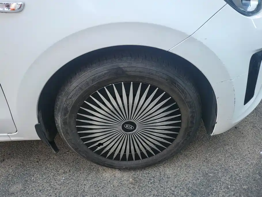 Kia Huanchi — фото 6