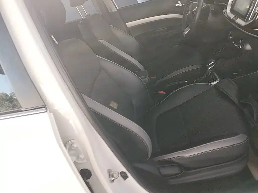 Kia KX1 — фото 25