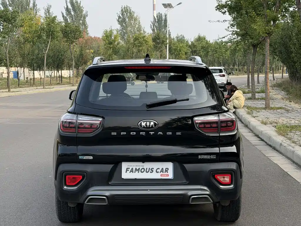 Kia Sportage — фото 5