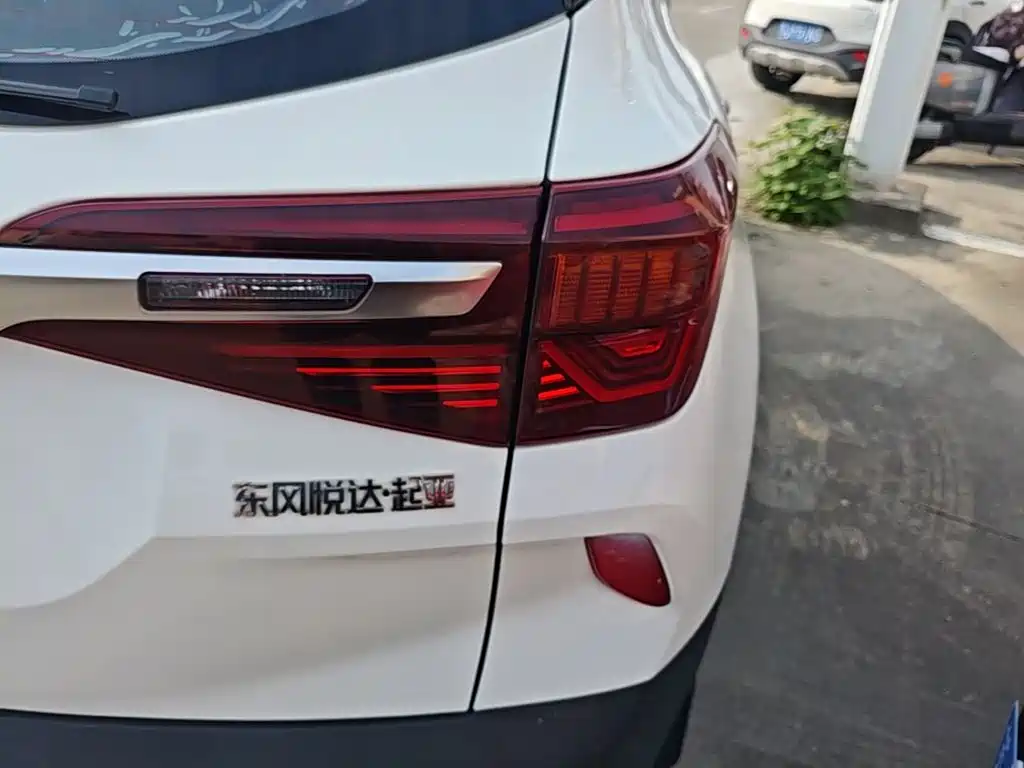 Kia KX3 — фото 8