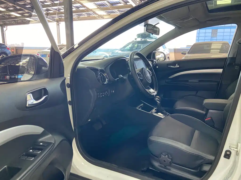 Kia KX1 — фото 7