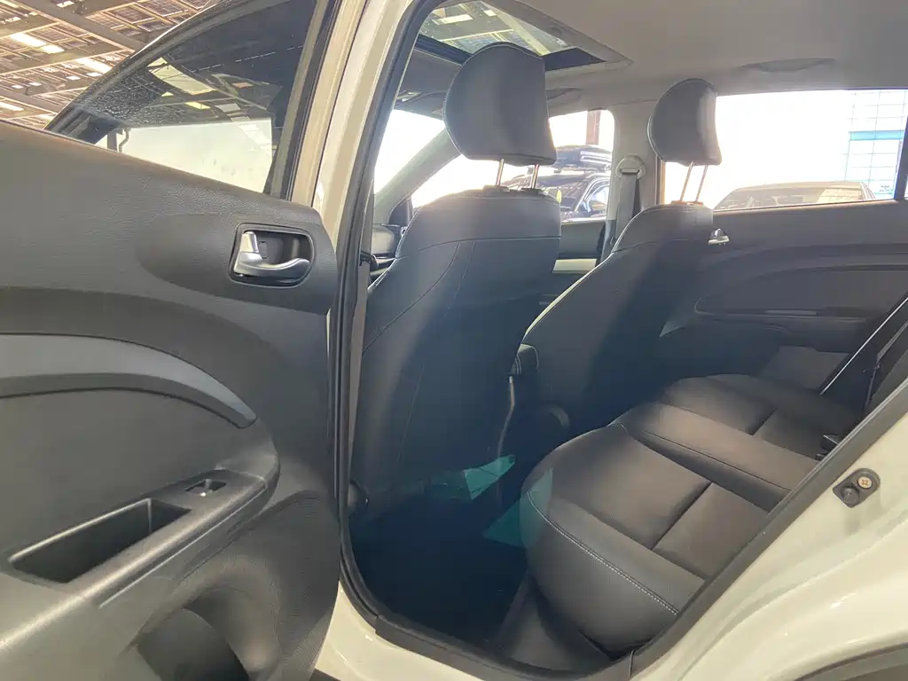 Kia KX1 — фото 8