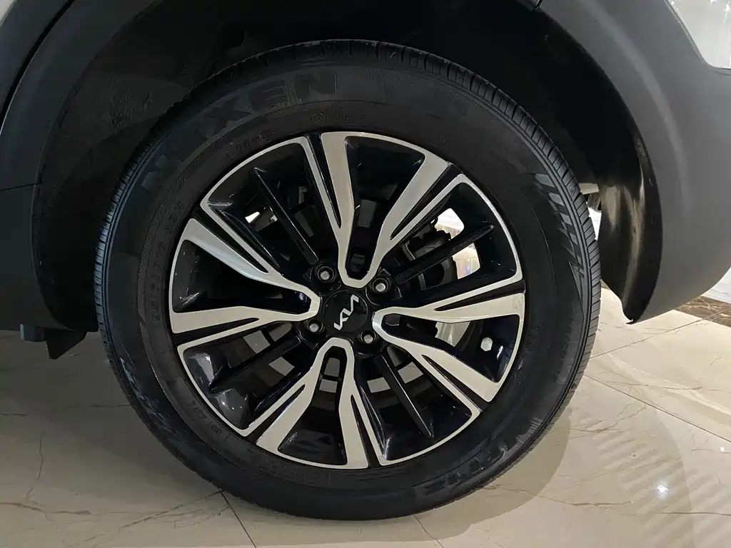 Kia KX1 — фото 10