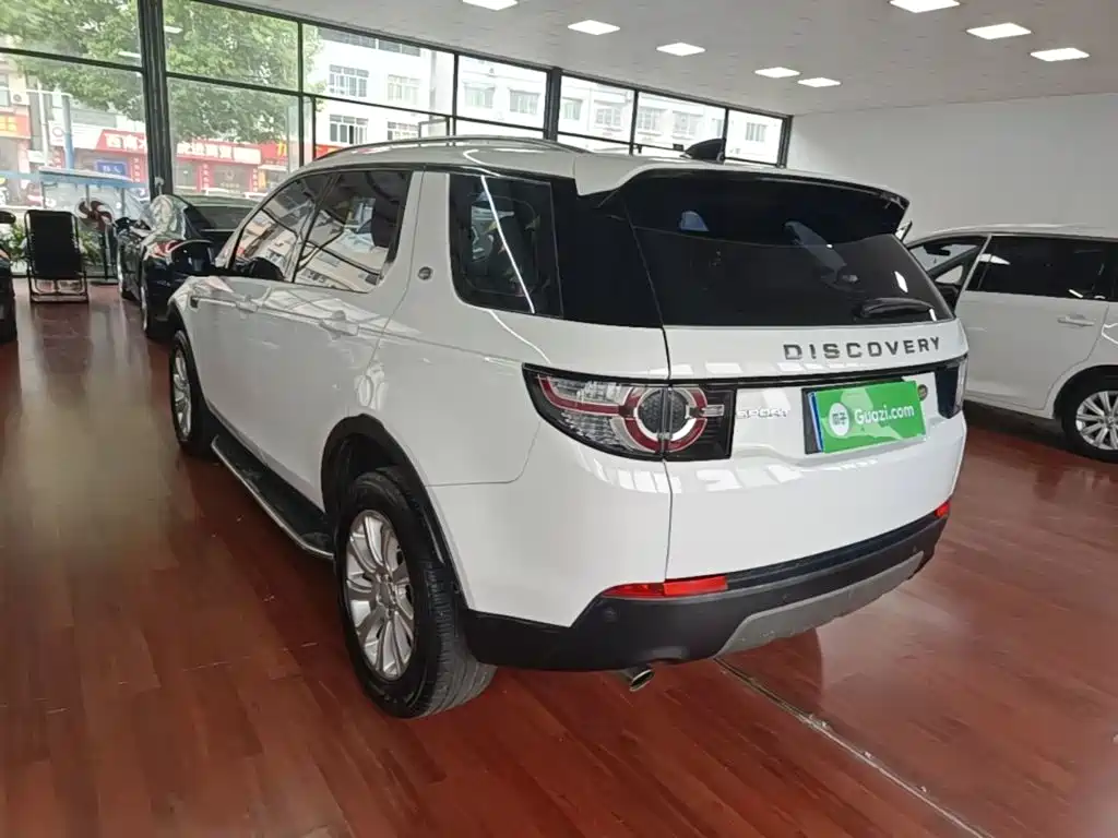 Land Rover Discovery Sport — фото 5