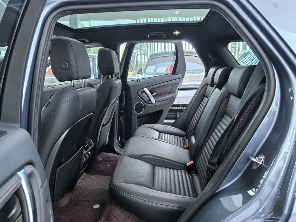 Land Rover Discovery Sport — фото 10