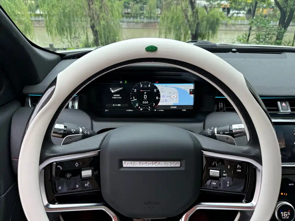 Land Rover Discovery Sport — фото 14