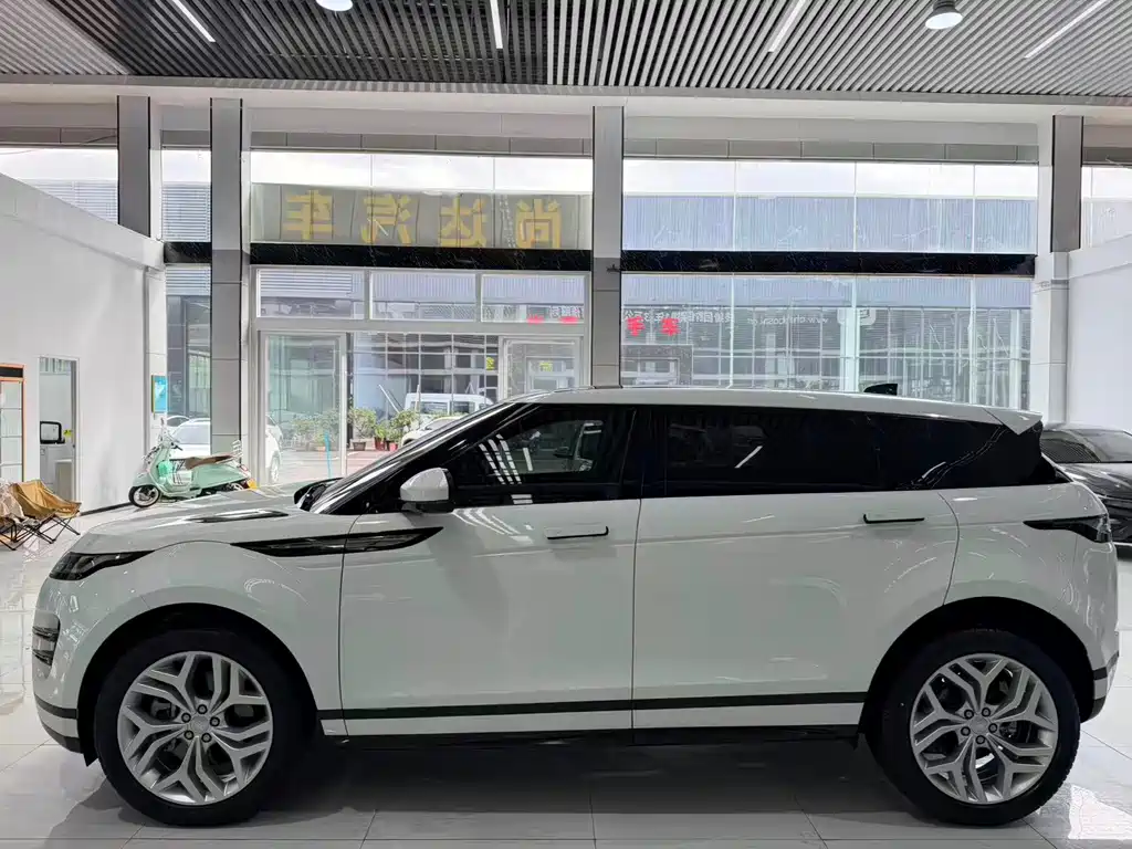 Land Rover Evoque — фото 3