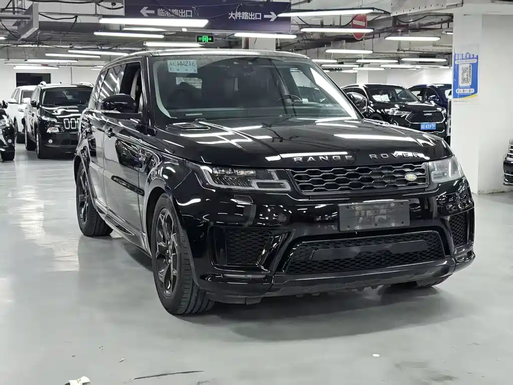 Land Rover Sport PHEV — фото 3