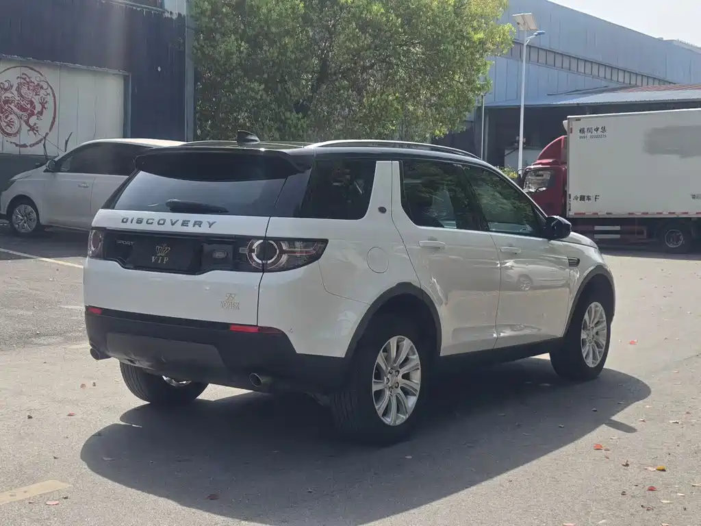 Land Rover Discovery Sport — фото 6