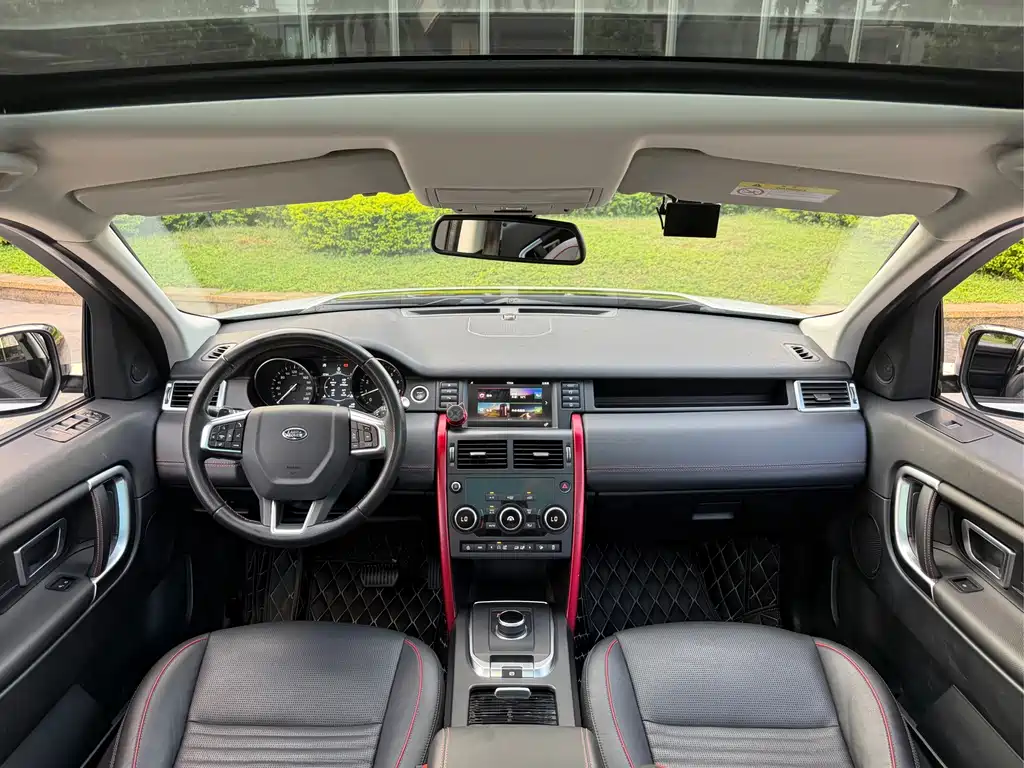 Land Rover Discovery Sport — фото 14