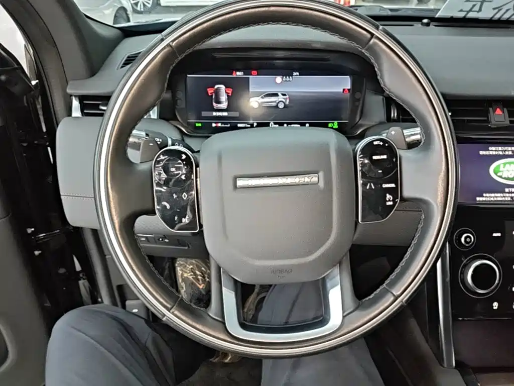 Land Rover Discovery Sport — фото 11