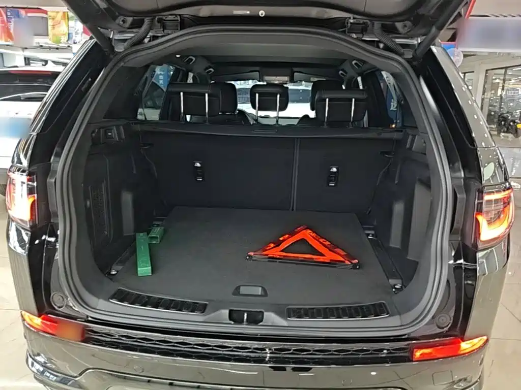 Land Rover Discovery Sport — фото 19