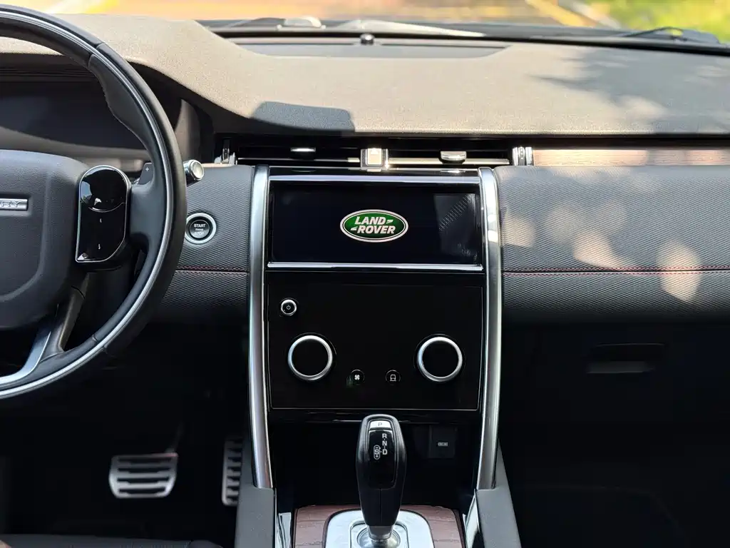 Land Rover Discovery Sport — фото 10