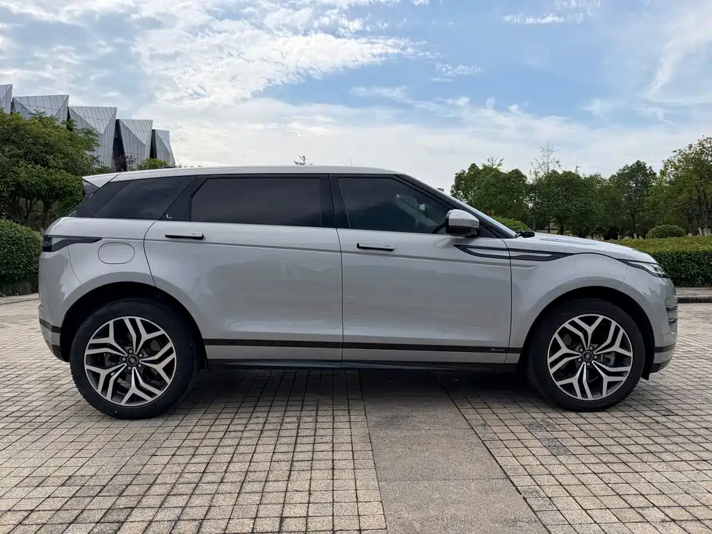 Land Rover Evoque — фото 7