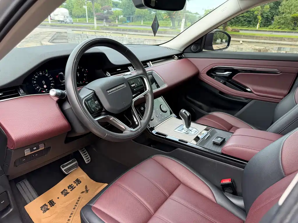 Land Rover Evoque — фото 9