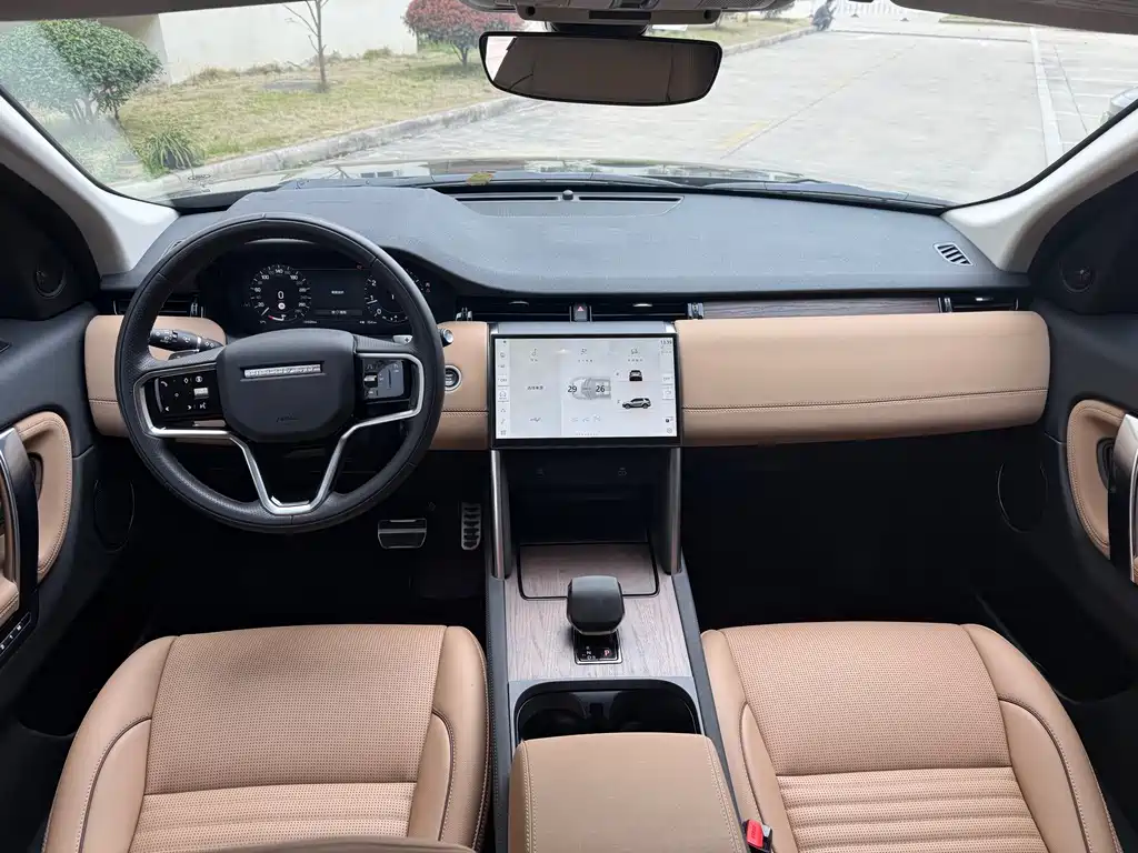 Land Rover Discovery Sport — фото 11