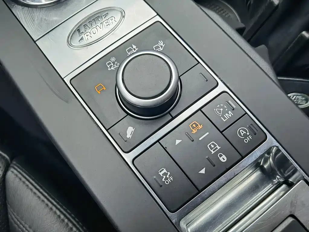 Land Rover Discovery — фото 14