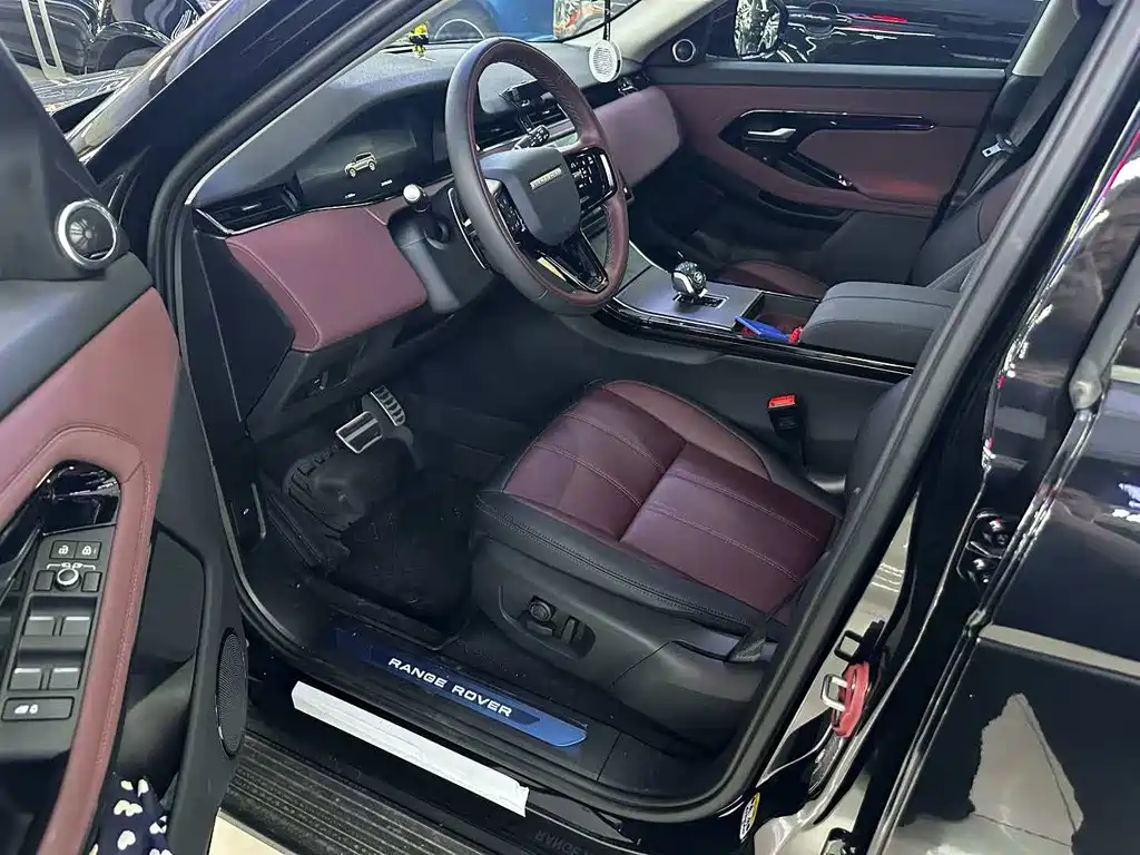 Land Rover Evoque — фото 4