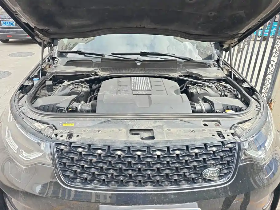 Land Rover Discovery — фото 10
