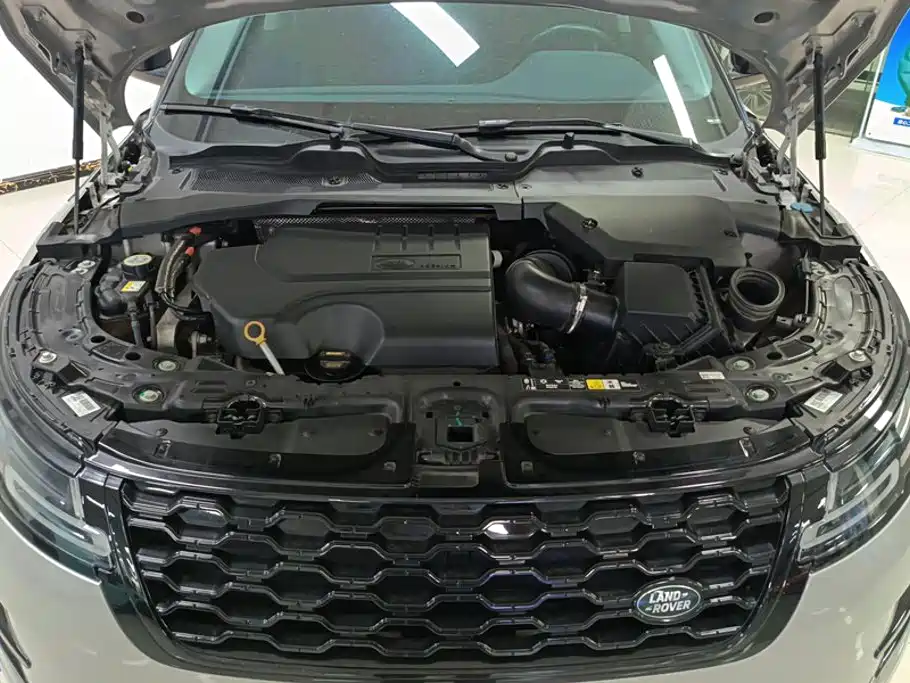 Land Rover Evoque — фото 10