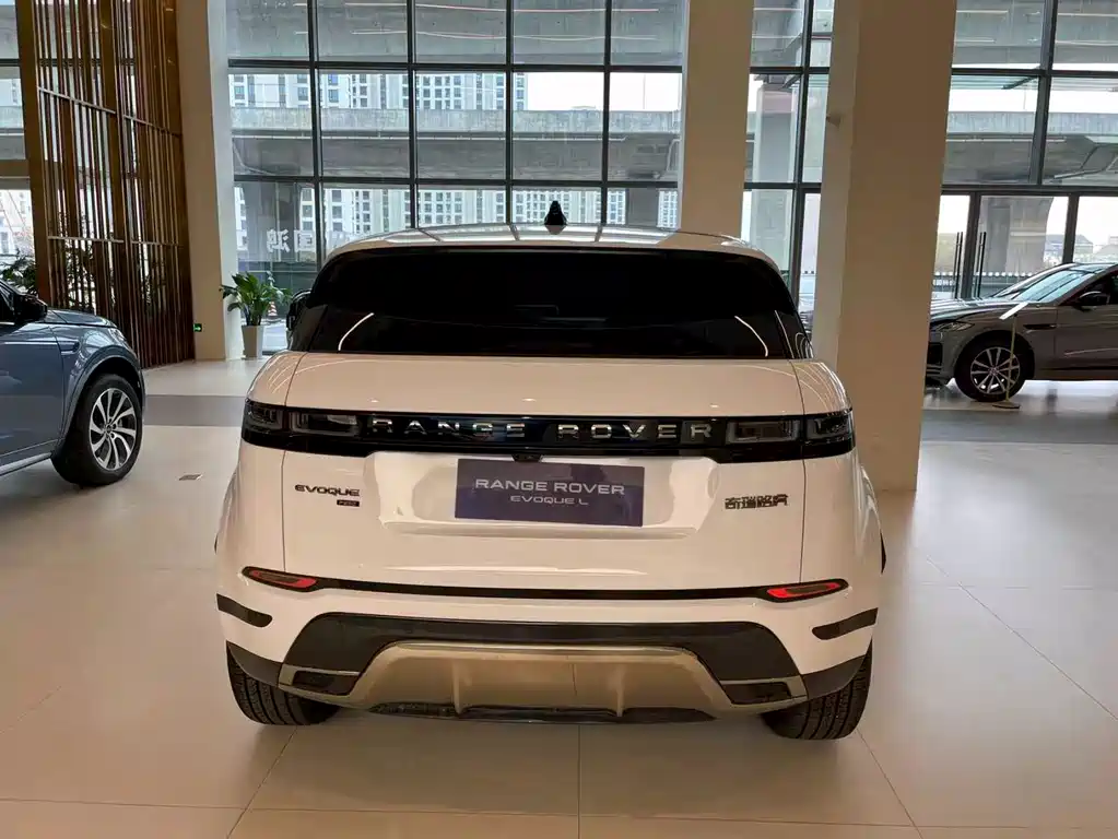 Land Rover Evoque — фото 4