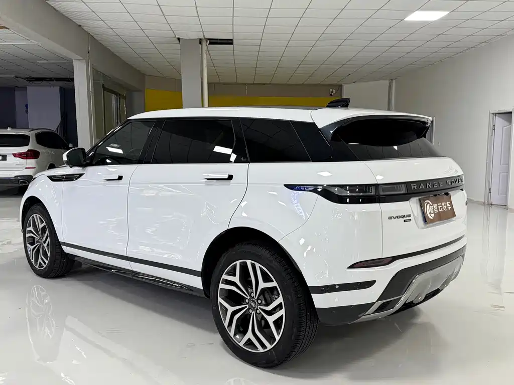Land Rover Evoque — фото 7