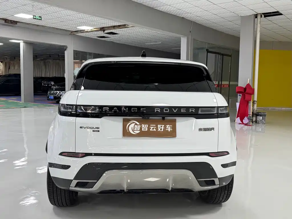 Land Rover Evoque — фото 8