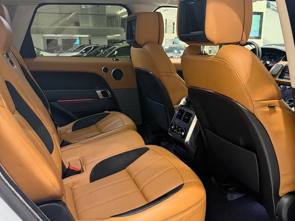 Land Rover Sport — фото 10