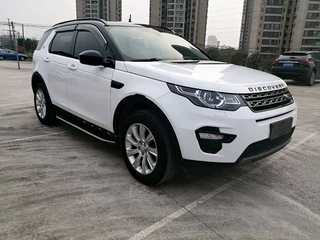 Land Rover Discovery Sport — фото 3