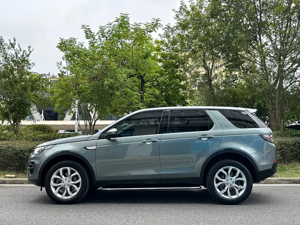 Land Rover Discovery Sport — фото 4