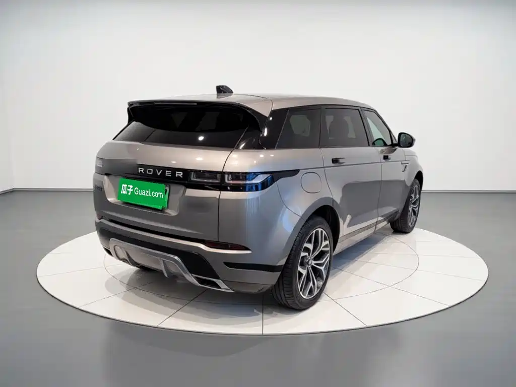 Land Rover Evoque PHEV — фото 6